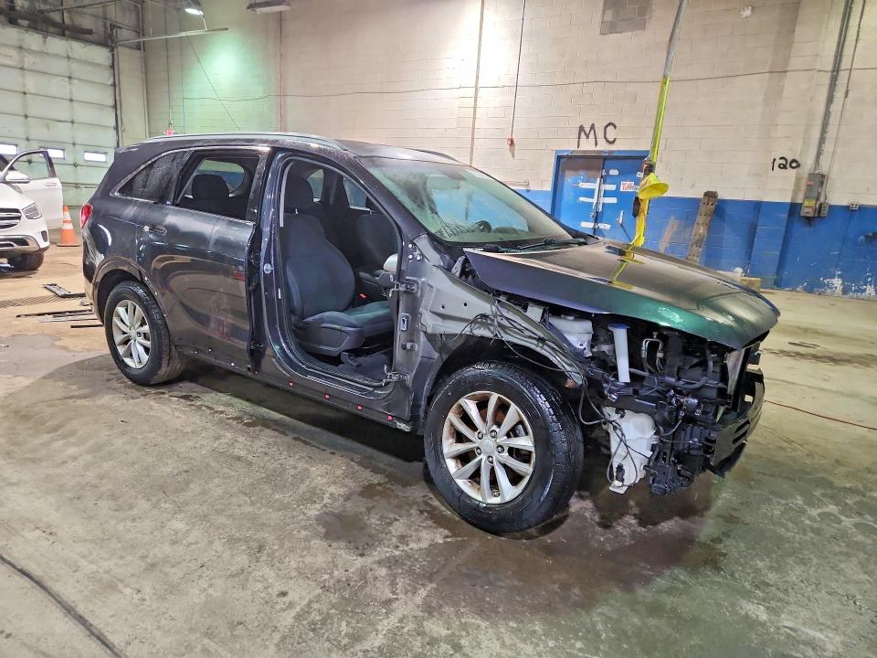 2017 Kia Sorento VIN 5XYPG4A37HG220445 COPART salvage auction — STRIPPED, Mi - Certificate Of Title, sold $1,100 on 2026-07-03 (photo 4)