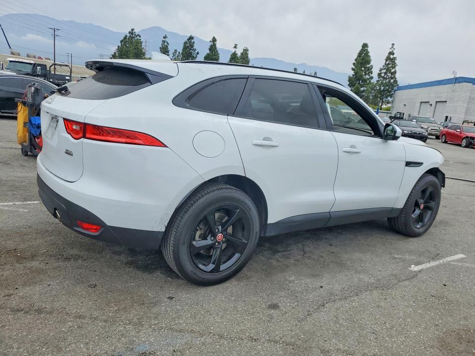 2018 Jaguar F-pace VIN SADCK2EV3JA243874 COPART salvage auction — ALL OVER, CA - APP FOR DUP SALVAGE OR AC, sold $3,450 on 2026-07-23 (photo 3)