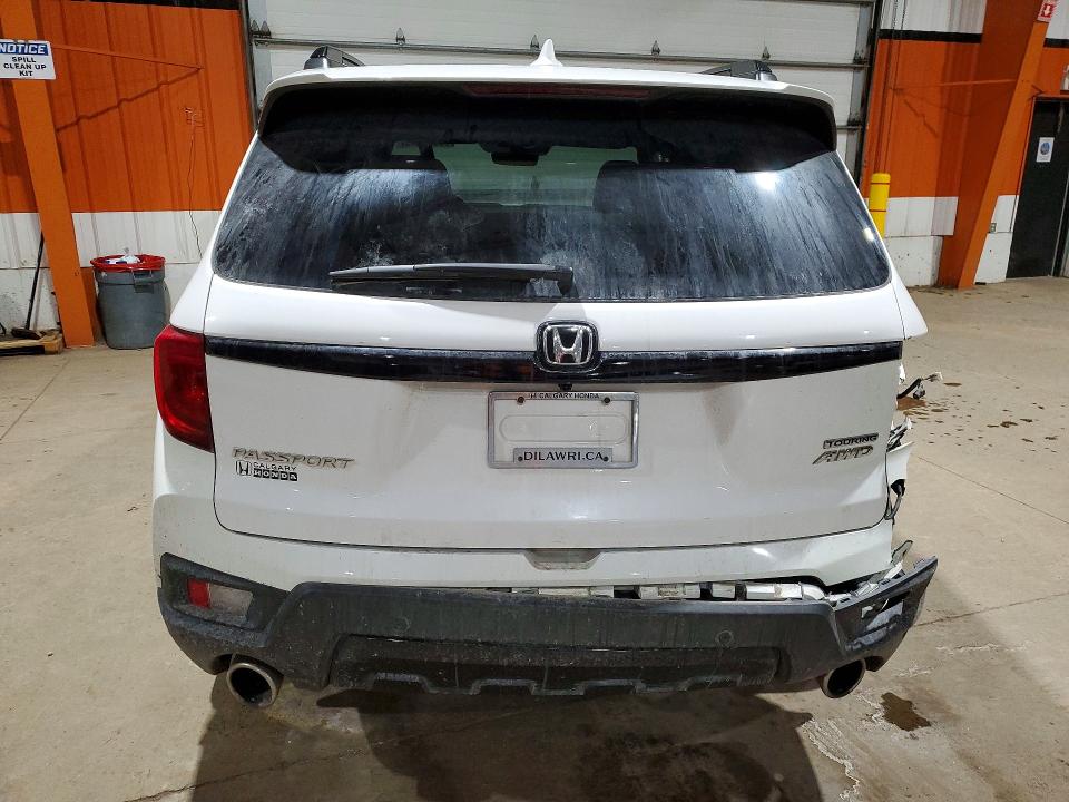 2023 Honda Passport VIN 5FNYF8H91PB503065 COPART salvage auction — FRONT END, Salvage Title, sold $6,800 on 2026-07-28 (photo 6)