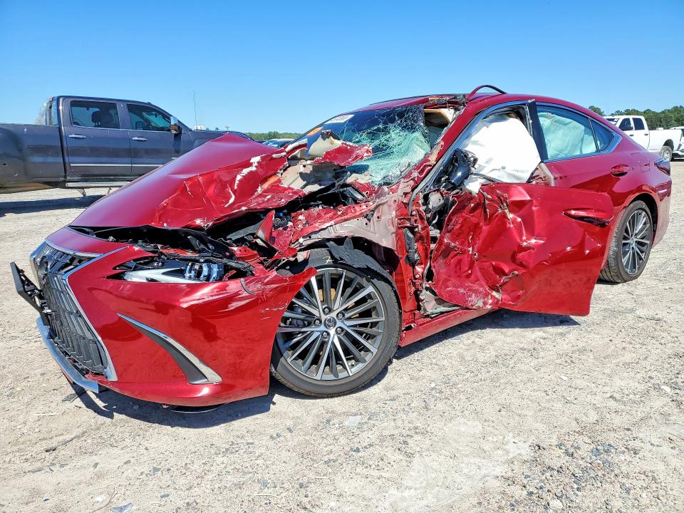 2025 Lexus Es 350 VIN 58ADZ1B15SU206157 COPART salvage auction — Side, TX - SALVAGE VEHICLE TITLE, sold $9,100 on 2026-04-28 (photo 1)