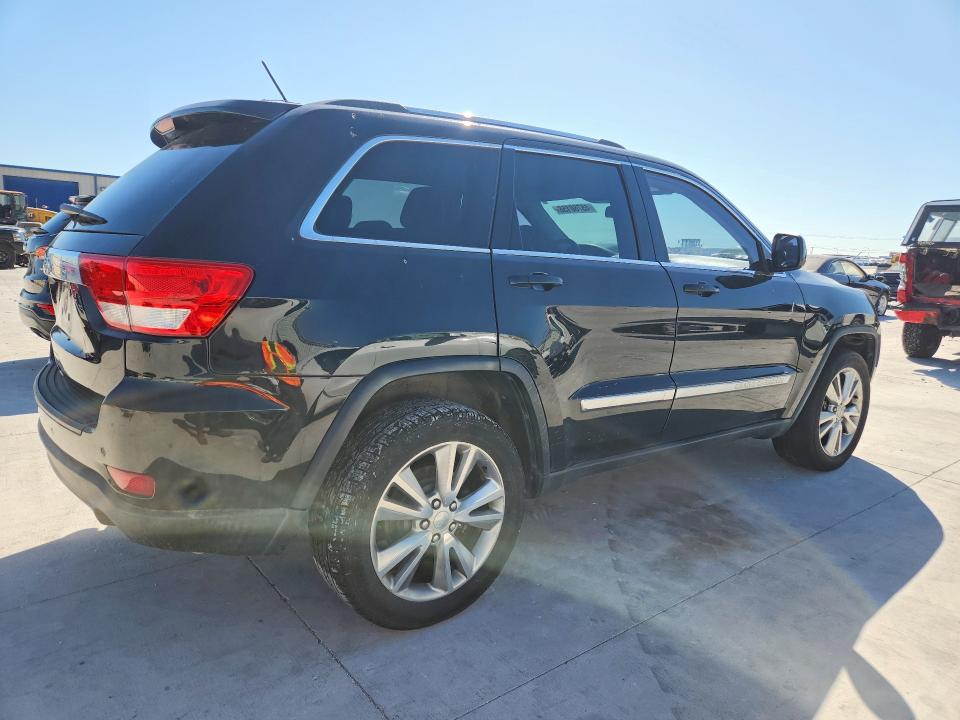 2013 Jeep Grand cherokee VIN 1C4RJEAG6DC549803 COPART salvage auction — MINOR DENT/SCRATCHES, Tx - Certificate Of Title, sold $1,750 on 2026-07-02 (photo 3)