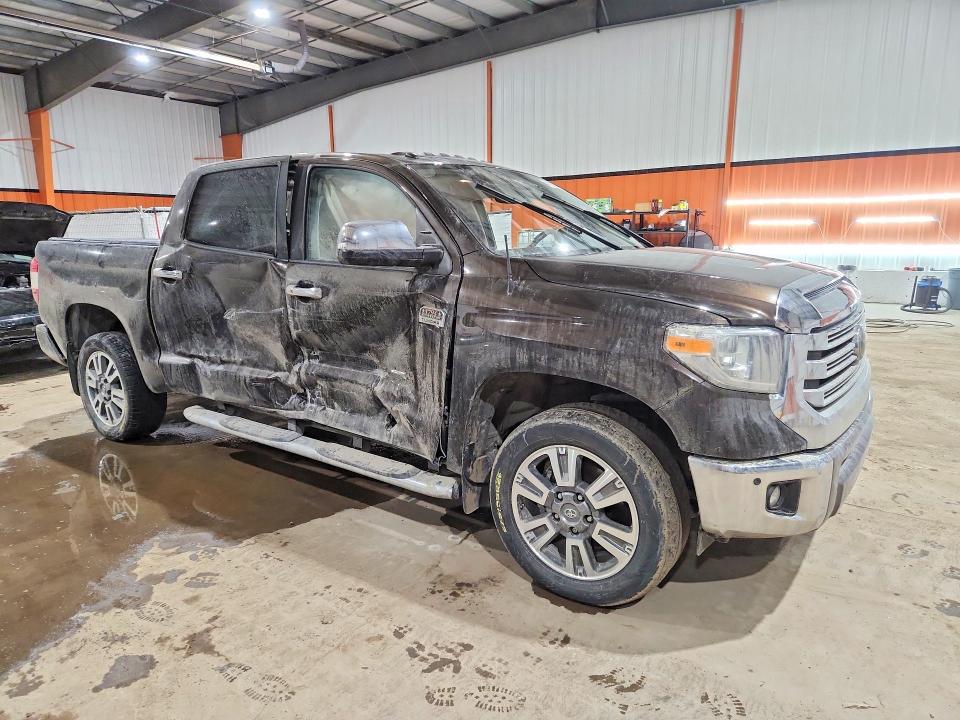 2019 Toyota Tundra VIN 5TFAY5F18KX788773 COPART salvage auction — SIDE, AB, sold $12,400 on 2026-07-14 (photo 4)