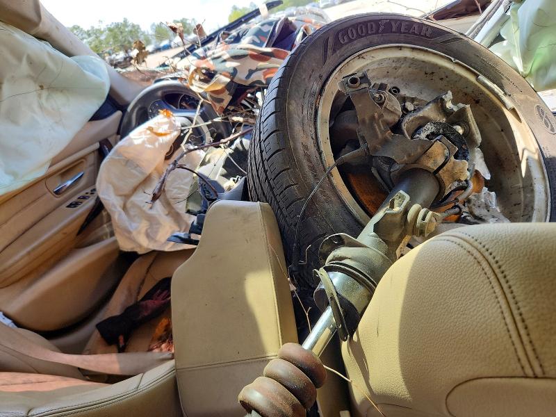 2014 BMW 3 series VIN WBA3B5C59EP652090 COPART salvage auction — ALL OVER, Fl - Certificate Of Destruction, sold $375 on 2026-07-10 (photo 8)