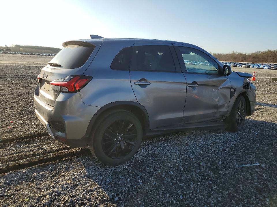2022 Mitsubishi Outlander VIN JA4APUAU5NU014589 COPART salvage auction — SIDE, Sc - Cert Of Title-Salvage, sold $4,500 on 2026-07-08 (photo 3)