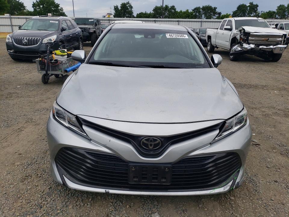 2019 Toyota Camry VIN 4T1B11HK8KU760041 COPART salvage auction — UNDERCARRIAGE, CA, sold $5,300 on 2026-07-21 (photo 5)