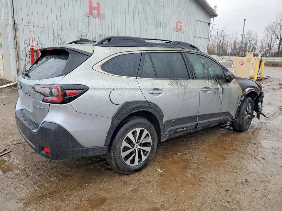2025 Subaru Outback VIN 4S4BTADC5S3143677 COPART salvage auction — BURN, Mi - Cert Of Title-Salvage Vehicle, sold $5,100 on 2026-07-22 (photo 3)