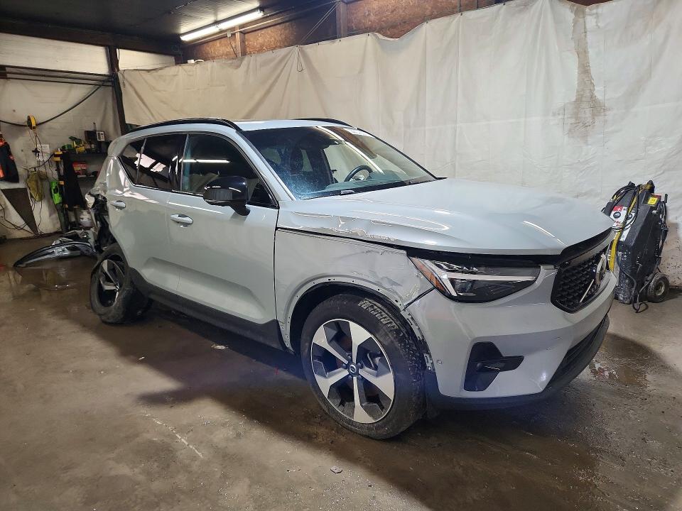 2024 Volvo Xc40 VIN YV4L12UL2R2289486 COPART salvage auction — REAR END, PA - CERTIFICATE OF SALVAGE, sold $1,800 on 2026-07-14 (photo 4)