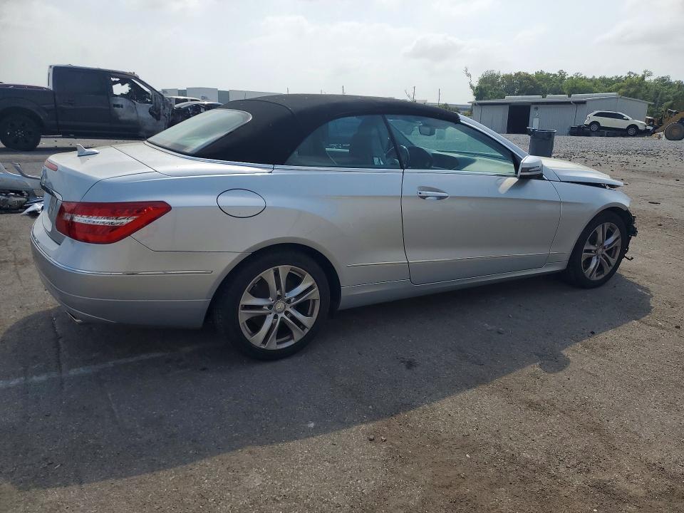 2011 Mercedes-benz E-klasse VIN WDDKK5GF9BF061041 COPART salvage auction — FRONT END, Fl - Cert Of Title Slvg Rebuildable, sold $1,650 on 2026-07-06 (photo 3)