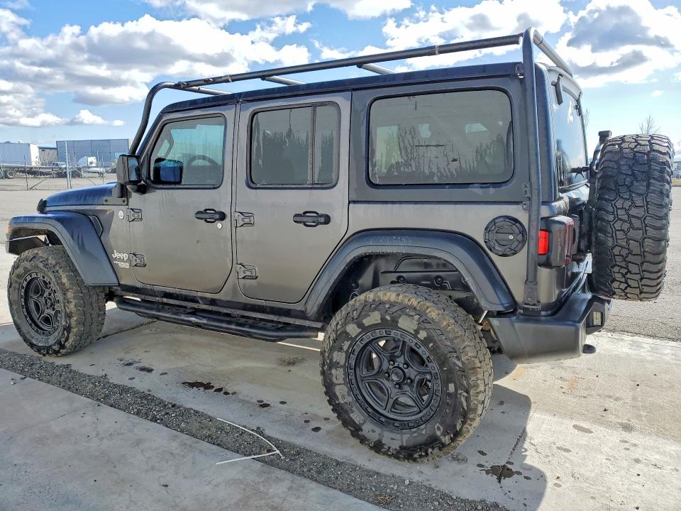 2018 Jeep Wrangler unlimited VIN 1C4HJXDGXJW198987 COPART salvage auction — MINOR DENT/SCRATCHES, Wa - Vehicle Cert Of Ownership-Titl, sold $14,100 on 2026-07-02 (photo 2)