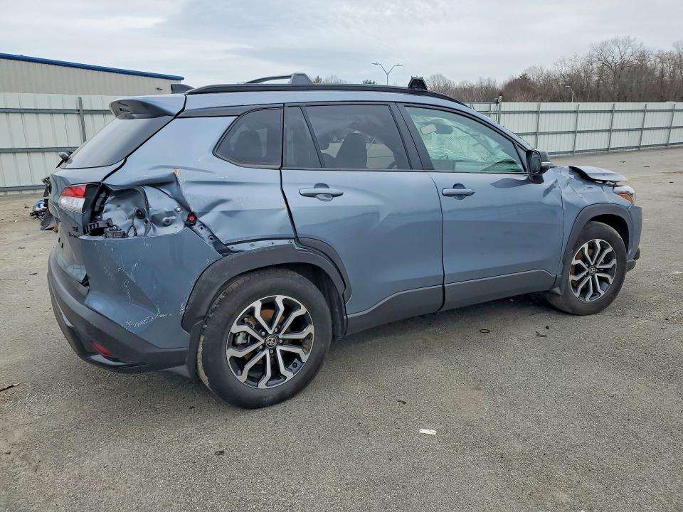 2025 Toyota VIN 7MUFBABG2SV086938 COPART salvage auction — ROLLOVER, Ma - Cert Of Title-Salvage, sold $5,400 on 2026-07-08 (photo 3)