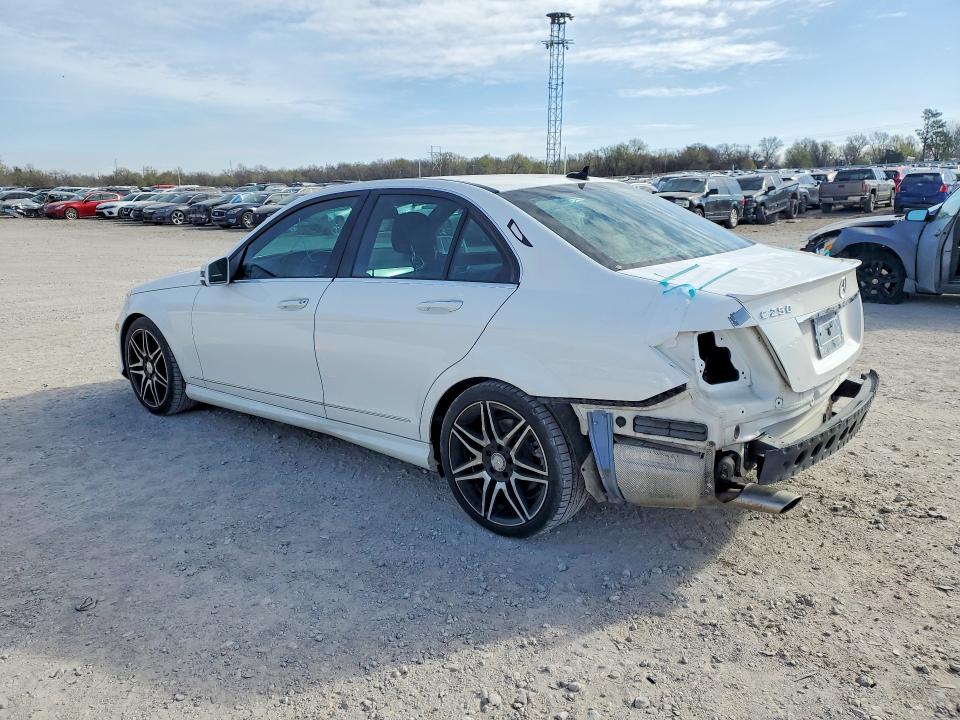 2014 Mercedes-benz C-klasse VIN WDDGF4HB4EA902393 COPART salvage auction — REAR END, Salvage Title, sold $1,250 on 2026-08-11 (photo 2)