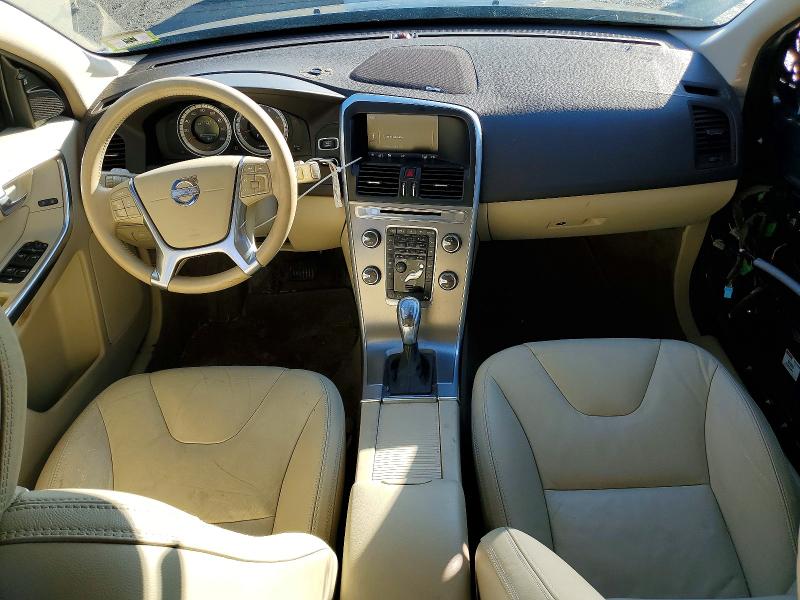 2013 Volvo VIN YV4902DZ0D2416746 COPART salvage auction — FRONT END, NJ - CERT OF TITLE-SALVAGE, sold $900 on 2026-07-27 (photo 8)