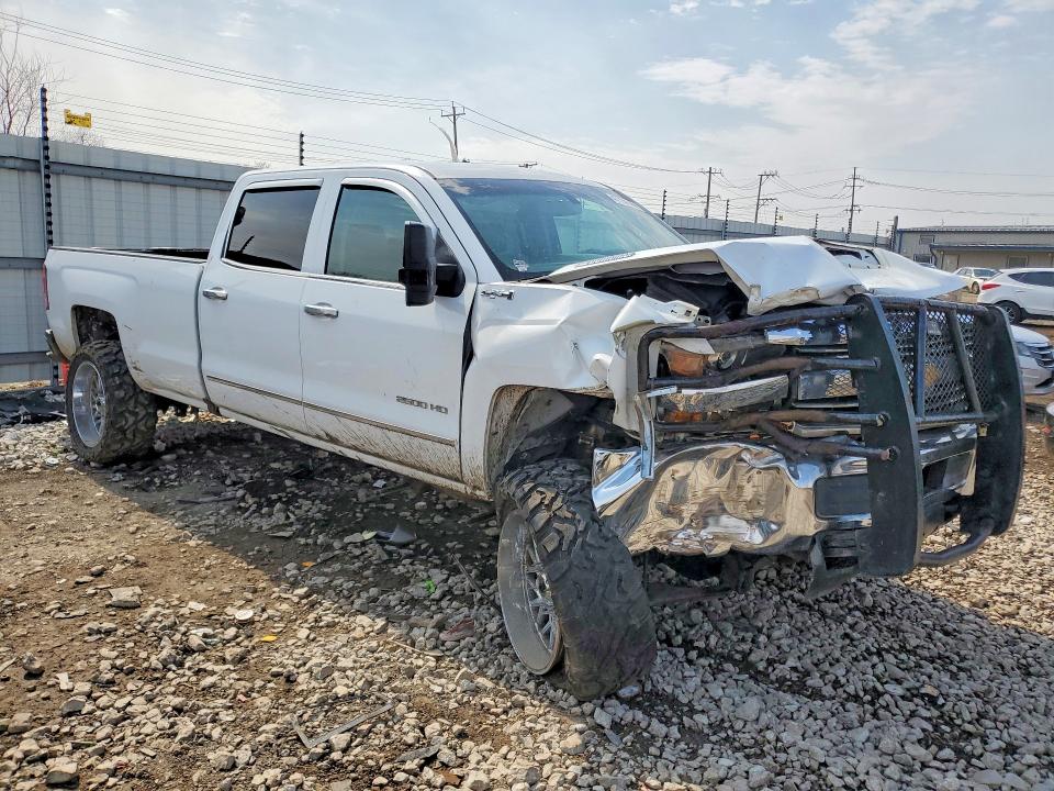 2017 Chevrolet Silverado VIN 1GC1KUEY5HF191704 COPART salvage auction — FRONT END, Il - Salvage Certificate, sold $4,300 on 2026-07-03 (photo 4)