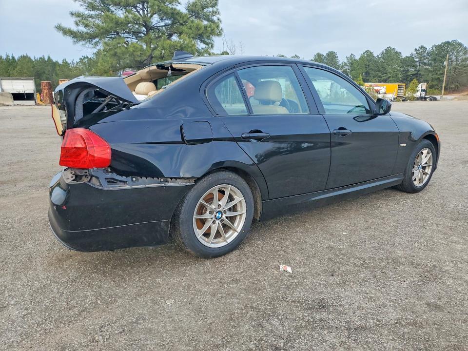 2010 BMW 3er VIN WBAPH7G59ANM49700 COPART salvage auction — REAR END, Sc - Cert Of Title-Salvage, sold $275 on 2026-07-17 (photo 3)