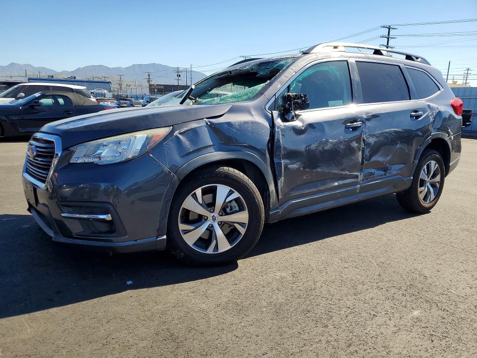 2019 Subaru Ascent VIN 4S4WMACD9K3471225 COPART salvage auction — FRONT END, Ca - Salvage Certificate, sold $900 on 2026-07-08 (photo 1)