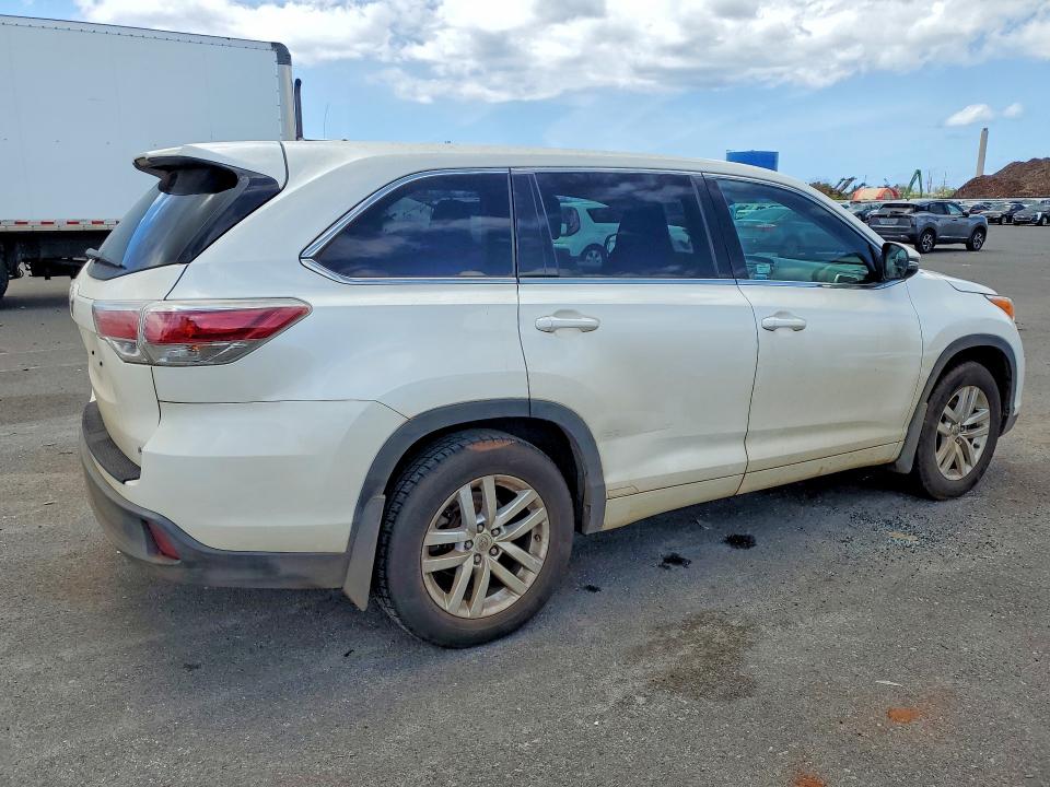 2014 Toyota Highlander VIN 5TDZKRFH8ES022996 COPART salvage auction — WATER/FLOOD, Hi - Certificate Of Salvage, sold $200 on 2026-07-27 (photo 3)