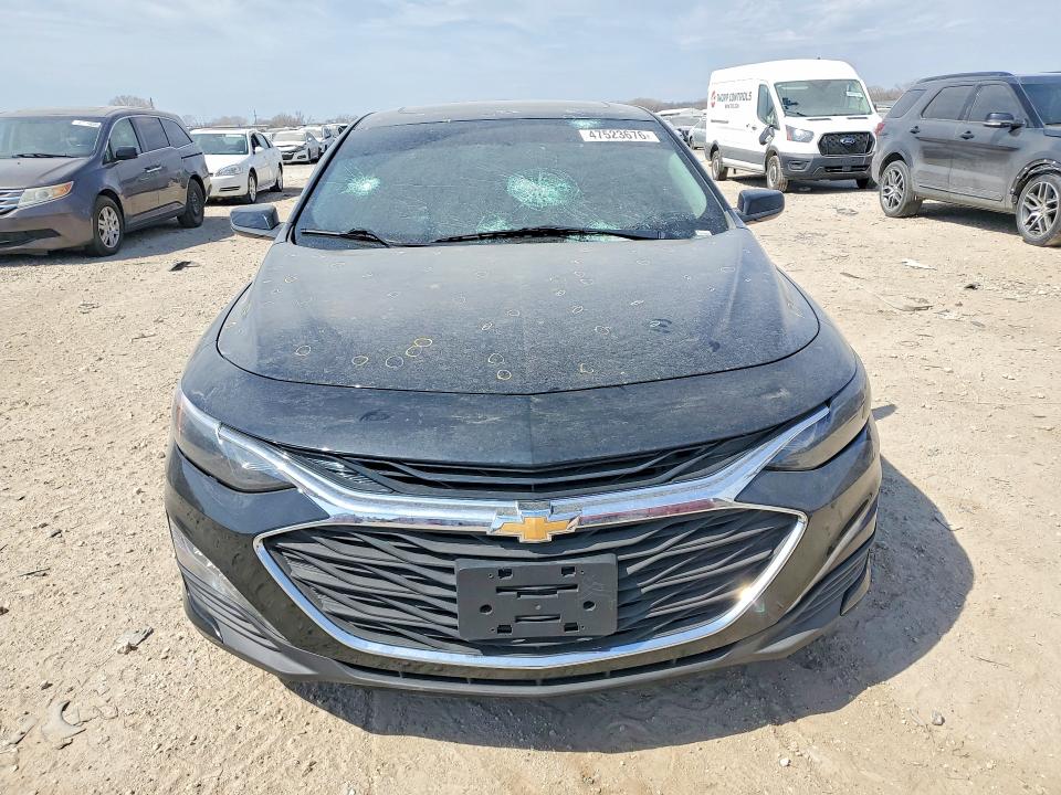 2019 Chevrolet Malibu VIN 1G1ZD5ST6KF209655 COPART salvage auction — HAIL, Mo - Salvage Certificate Of Title, sold $2,100 on 2026-07-09 (photo 5)