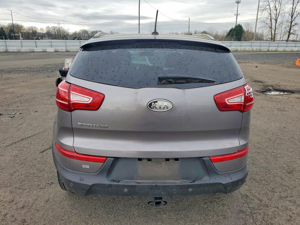 2011 Kia Sportage VIN KNDPBCA29B7091211 COPART salvage auction — FRONT END, Or - Salvage Title Certificate, sold $1,050 on 2026-07-06 (photo 6)