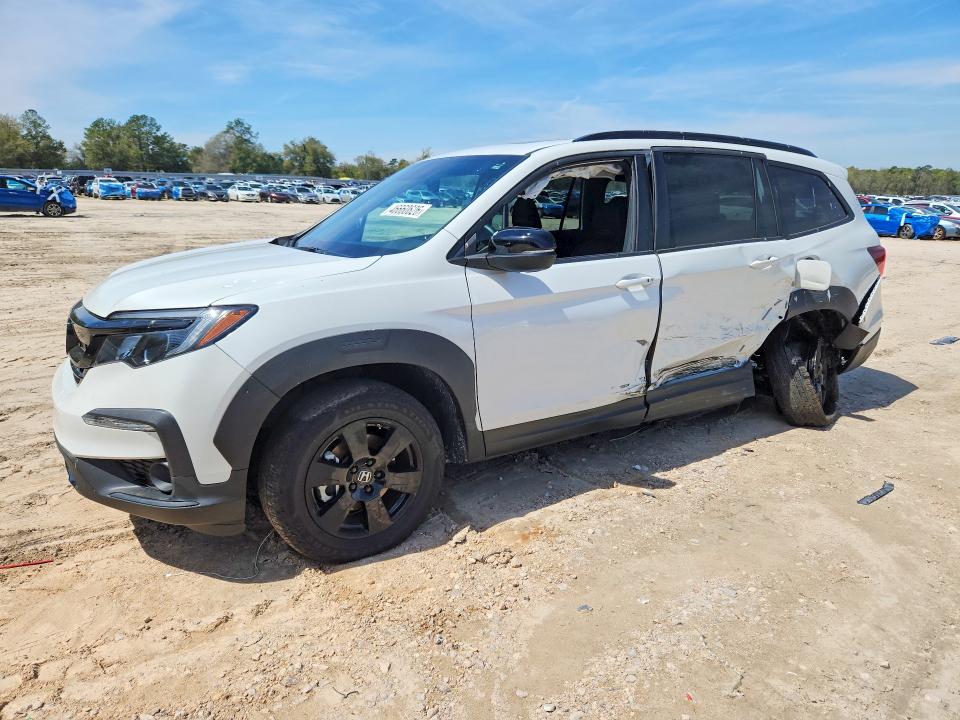 2022 Honda Pilot VIN 5FNYF6H80NB057001 — COPART salvage auction photo