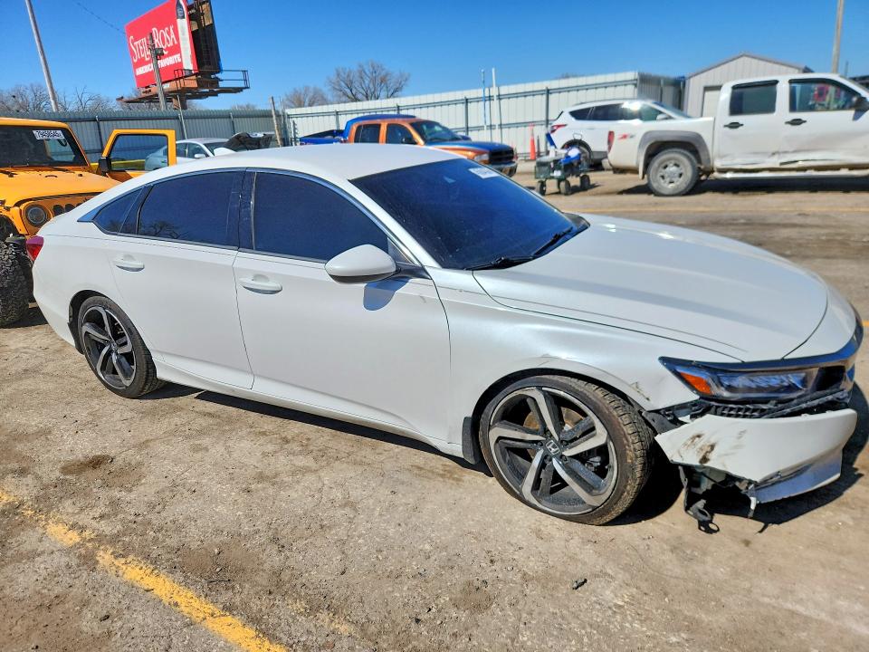 2019 Honda Accord VIN 1HGCV1E32KA100834 COPART salvage auction — FRONT END, Wv - Salvage Certificate, sold $4,700 on 2026-08-03 (photo 4)