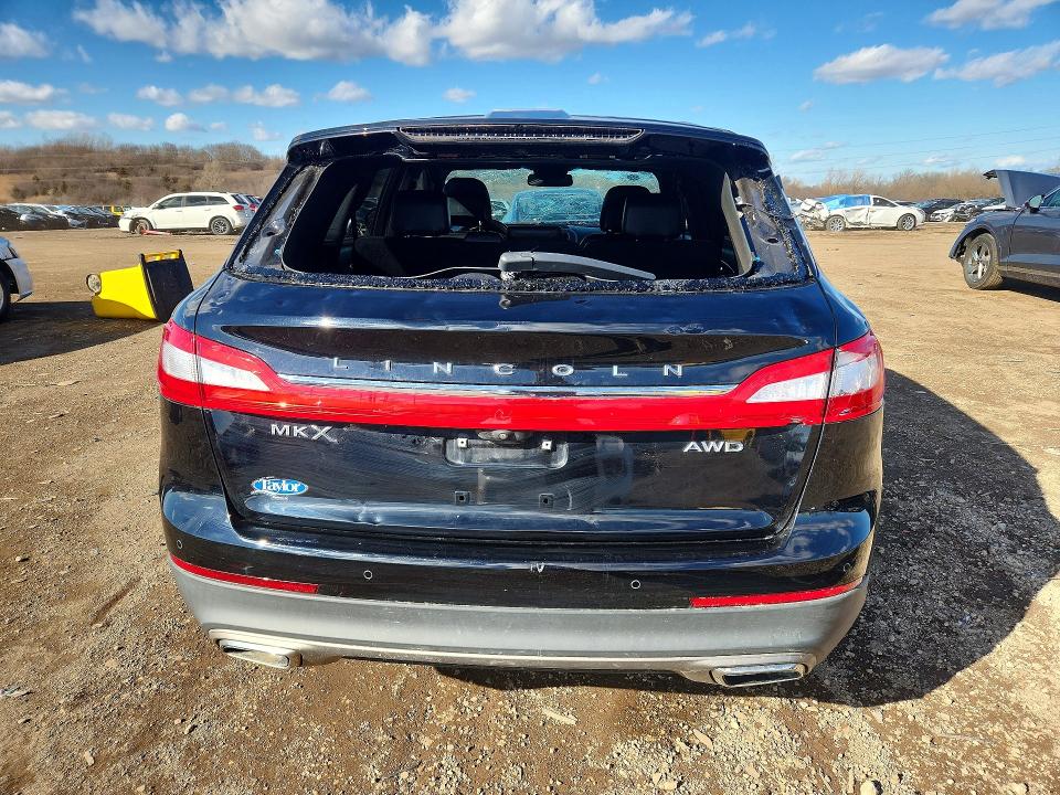 2018 Lincoln Mkx VIN 2LMPJ8KR6JBL22258 COPART salvage auction — HAIL, Il - Salvage Certificate, sold $3,250 on 2026-07-03 (photo 6)