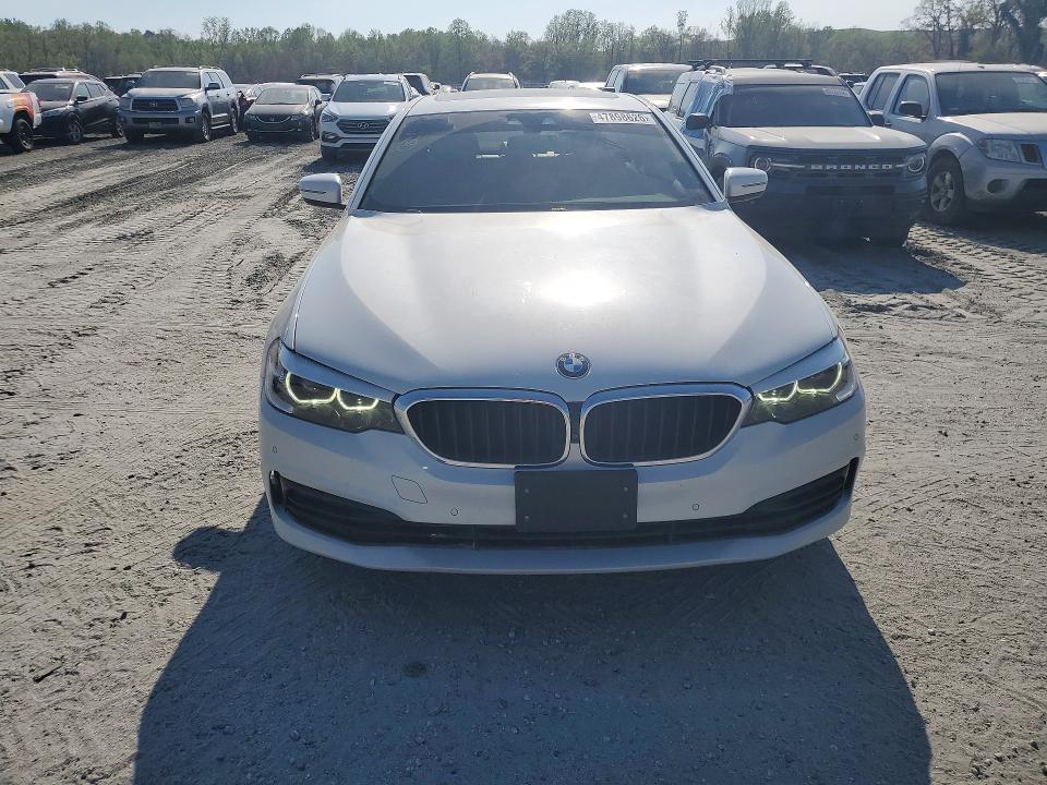 2019 BMW 5 series VIN WBAJA5C56KG900947 COPART salvage auction — MINOR DENT/SCRATCHES, SC - CERTIFICATE OF TITLE, sold $5,700 on 2026-07-15 (photo 5)