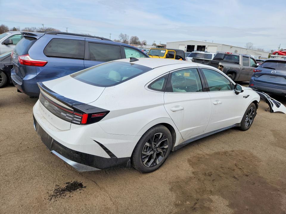 2024 Hyundai VIN KMHL64JA0RA401769 COPART salvage auction — FRONT END, CT, sold $7,900 on 2026-07-14 (photo 3)