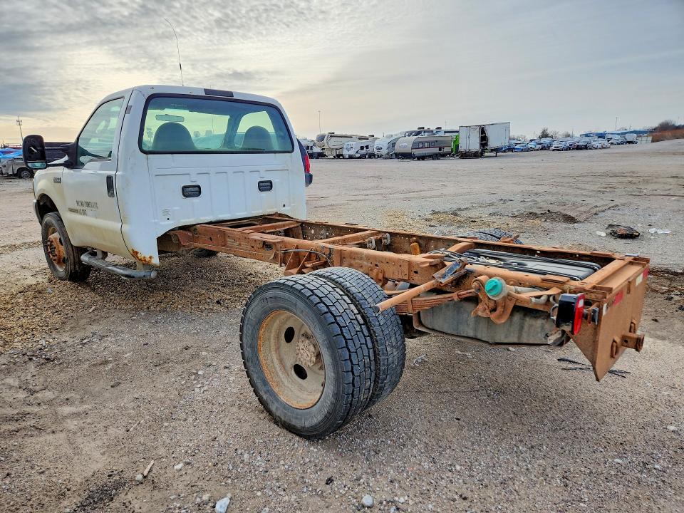 2004 Ford F-550 super duty VIN 1FDAF57PX4EB46977 COPART salvage auction — FRONT END, NE - CERTIFICATE OF TITLE, sold $1,000 on 2026-07-09 (photo 2)