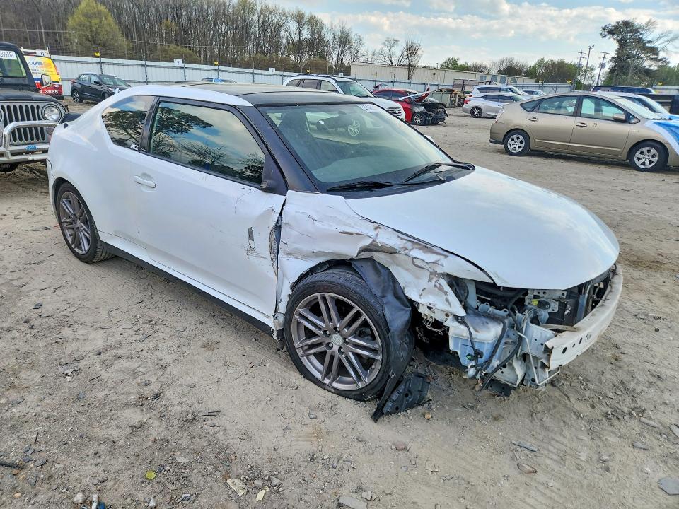 2011 Scion Tc VIN JTKJF5C77B3019261 COPART salvage auction — FRONT END, Id - Salvage Certificate Of Title, sold $100 on 2026-07-28 (photo 4)