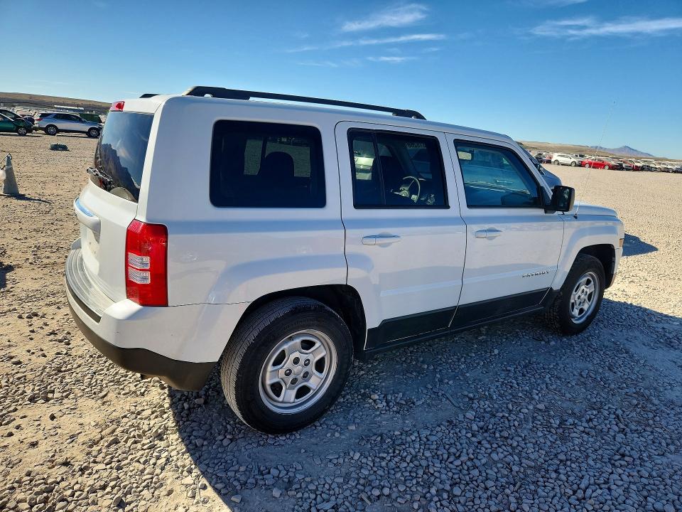 2016 Jeep Liberty (patriot) VIN 1C4NJPBB8GD681425 COPART salvage auction — FRONT END, Ut - Salvage Certificate, sold $500 on 2026-07-10 (photo 3)