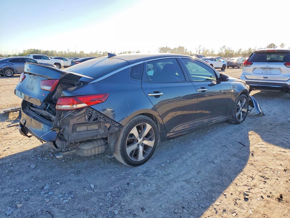 2019 Kia Optima VIN 5XXGT4L38KG309753 COPART salvage auction — REAR END, Tx - Salvage Vehicle Title, sold $1,750 on 2026-07-31 (photo 3)