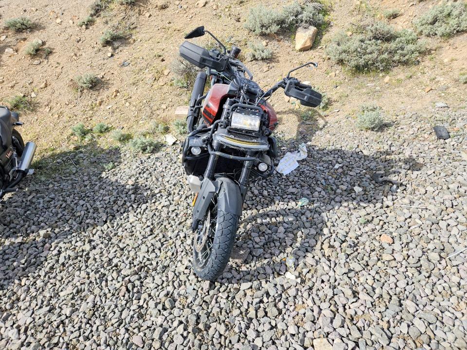 2024 Harley-davidson Ra1250 VIN 1HD1ZES23RB303621 COPART salvage auction — FRONT END, NV - SALVAGE TITLE, sold $1,200 on 2026-07-30 (photo 2)