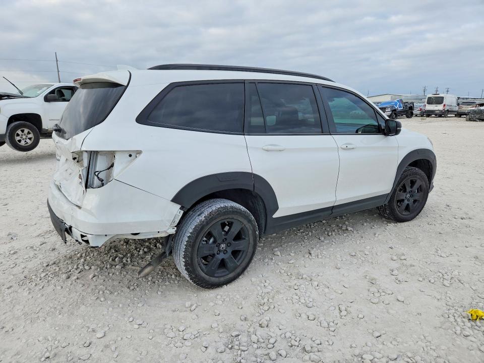 2022 Honda Pilot VIN 5FNYF6H87NB077875 COPART salvage auction — REAR END, Tx - Salvage Vehicle Title, sold $14,300 on 2026-07-02 (photo 3)
