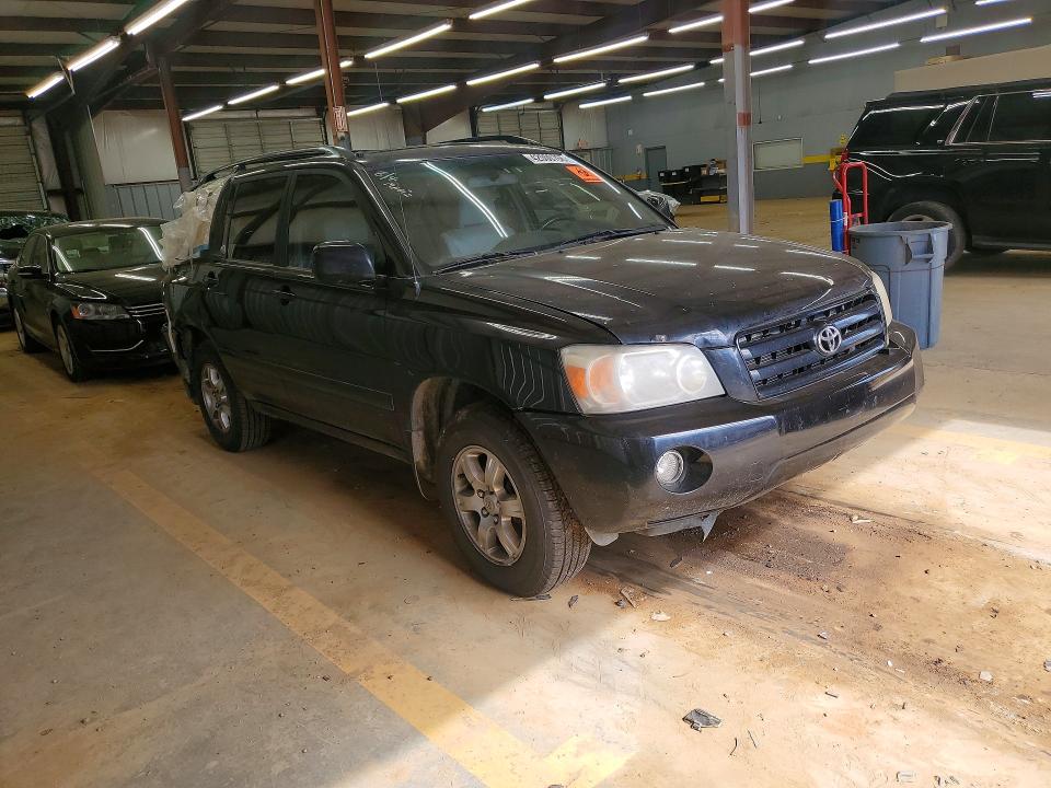2004 Toyota Highlander VIN JTEEP21A740031154 COPART salvage auction — REAR END, Nc - Salvage Certificate Of Title, sold $550 on 2026-07-08 (photo 4)