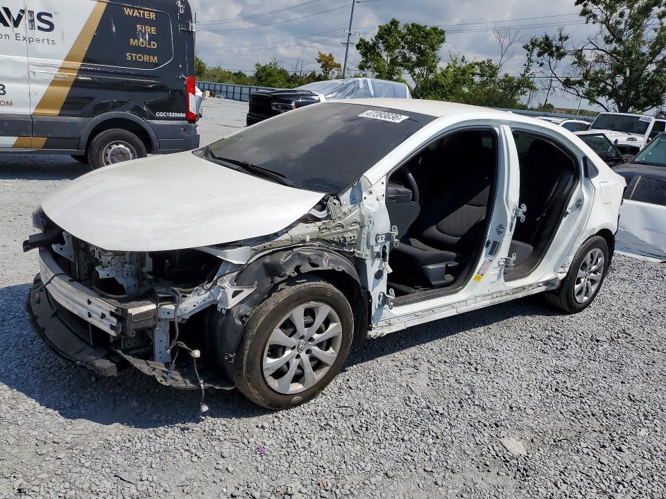 2021 Toyota Corolla VIN 5YFEPMAE0MP225923 COPART salvage auction — SIDE, Fl - Cert Of Title Slvg Rebuildable, sold $4,000 on 2026-07-02 (photo 1)