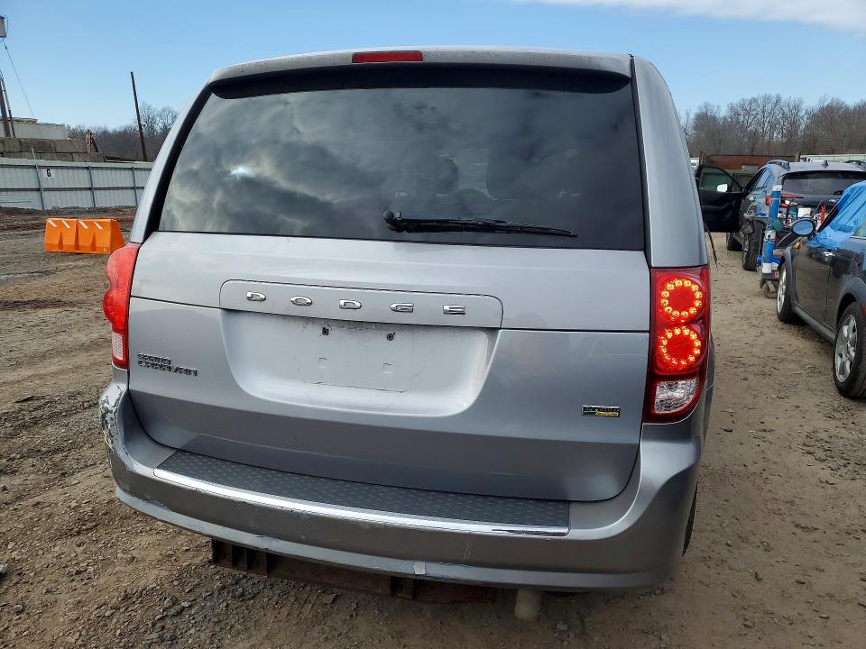 2013 Dodge Caravan VIN 2C4RDGBG7DR710068 COPART salvage auction — FRONT END, Ia - Certificate Of Title, sold $425 on 2026-07-09 (photo 6)