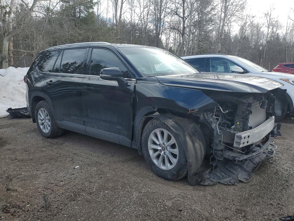2024 Toyota Highlander VIN 5TDAAAB58RS028137 COPART salvage auction — FRONT END, ON - PERMIT NO BRAND - UNFIT, sold $12,400 on 2026-07-28 (photo 4)