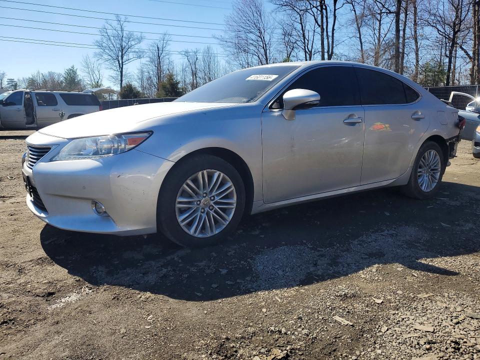 2014 Lexus ES VIN JTHBK1GG0E2097559 COPART salvage auction — REAR END, Dc - Certificate Of Title, sold $300 on 2026-07-28 (photo 1)
