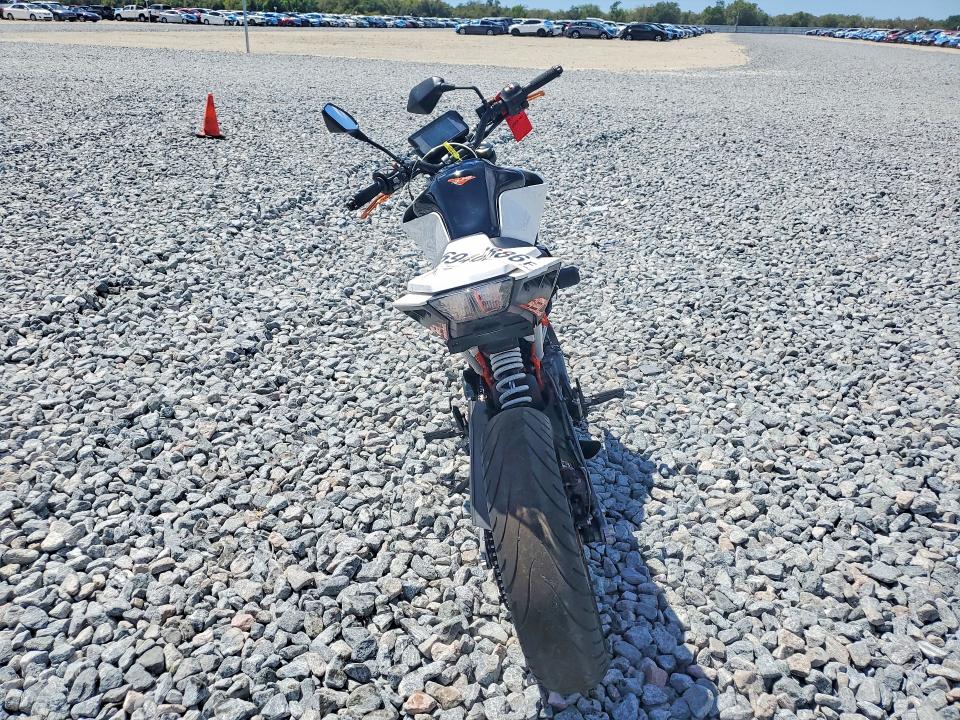 2019 Ktm 390 adventure VIN MD2JPJ402KC223314 COPART salvage auction — FRONT END, Fl - Cert Of Title Slvg Rebuildable, sold $1,700 on 2026-07-02 (photo 4)
