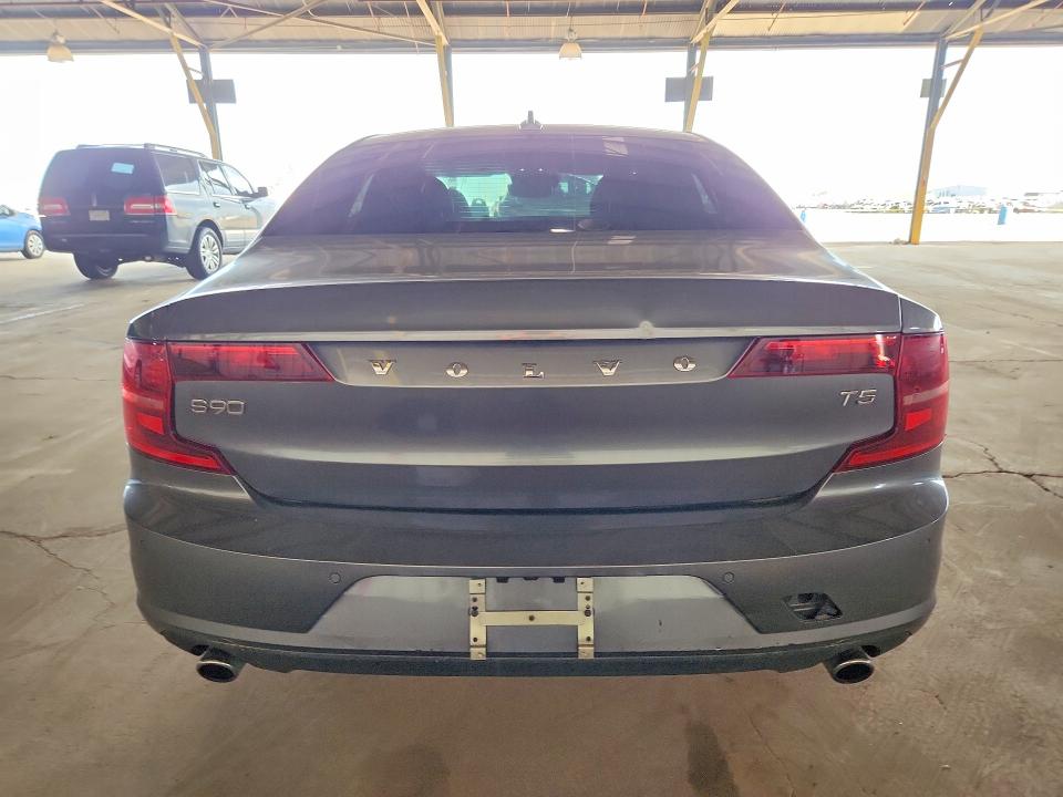 2017 Volvo S90 VIN YV1102AK6H1008488 COPART salvage auction — NORMAL WEAR, Az - Dealer Only Clean Title, sold $4,900 on 2026-07-08 (photo 6)