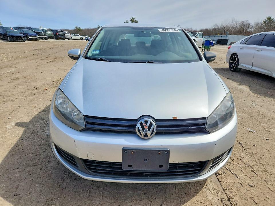 2012 Volkswagen Golf VIN WVWBB7AJXCW252715 COPART salvage auction — VANDALISM, Ma - Cert Of Title-Slvg Repair Thft, sold $200 on 2026-07-29 (photo 5)