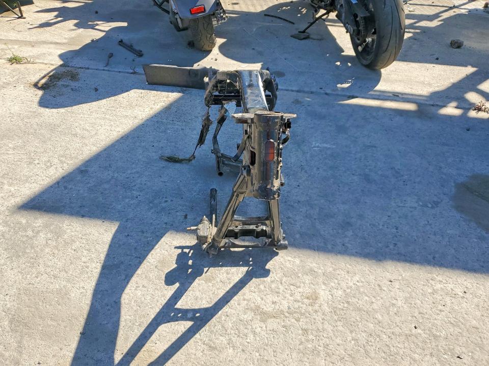 2012 Harley-davidson Fl VIN 1HD1KBM34CB658152 COPART salvage auction — STRIPPED, Ca - Non-Repairable Vehicle Cert, sold $175 on 2026-07-02 (photo 2)