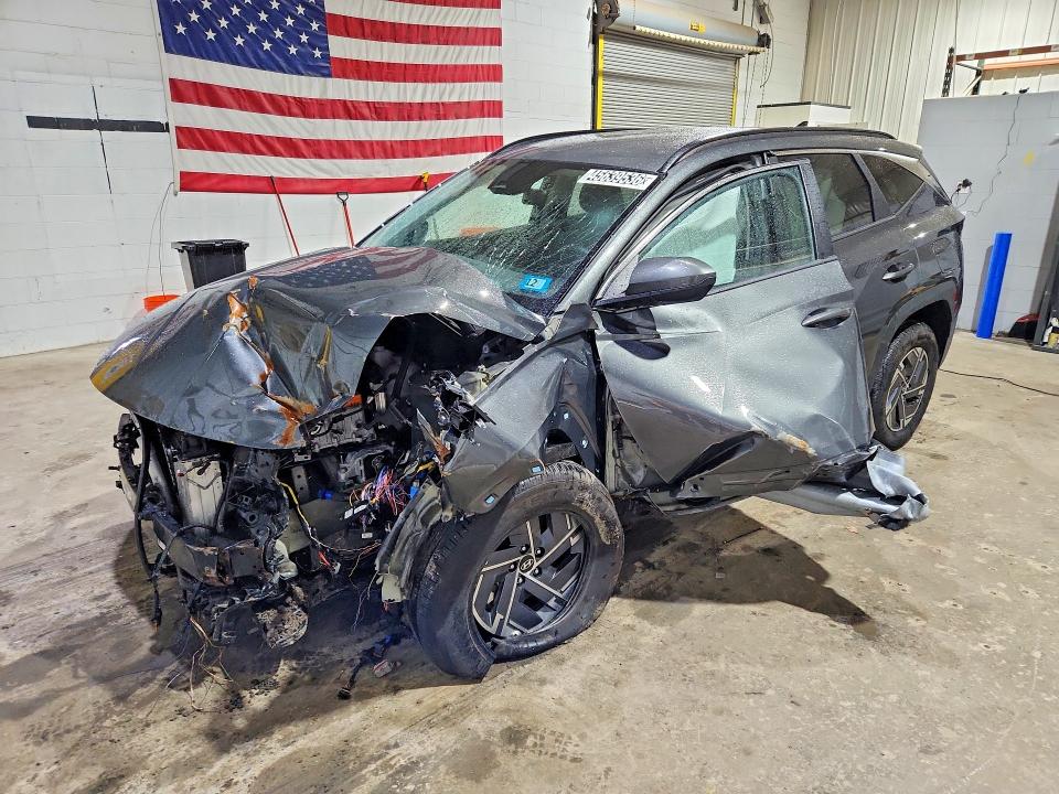 2025 Hyundai Tucson hybrid VIN KM8JBDD17SU339418 COPART salvage auction — SIDE, Va - Cert Of Title - Salvage, sold $90 on 2026-07-28 (photo 1)