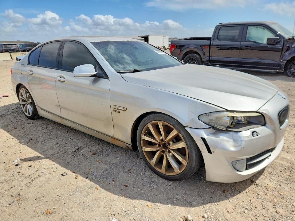 2011 BMW 5 series VIN WBAFU7C58BC869636 COPART salvage auction — FRONT END, Tx - Certificate Of Title, sold $900 on 2026-07-09 (photo 4)