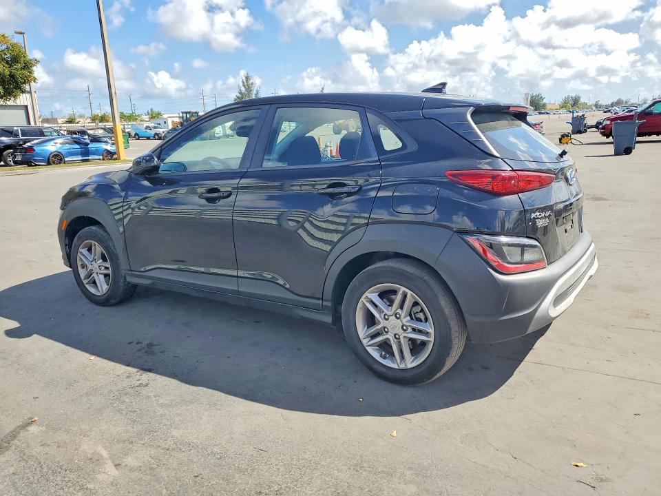 2023 Hyundai Kona VIN KM8K2CAB6PU930102 COPART salvage auction — SIDE, Salvage Title, sold $4,450 on 2026-07-27 (photo 2)