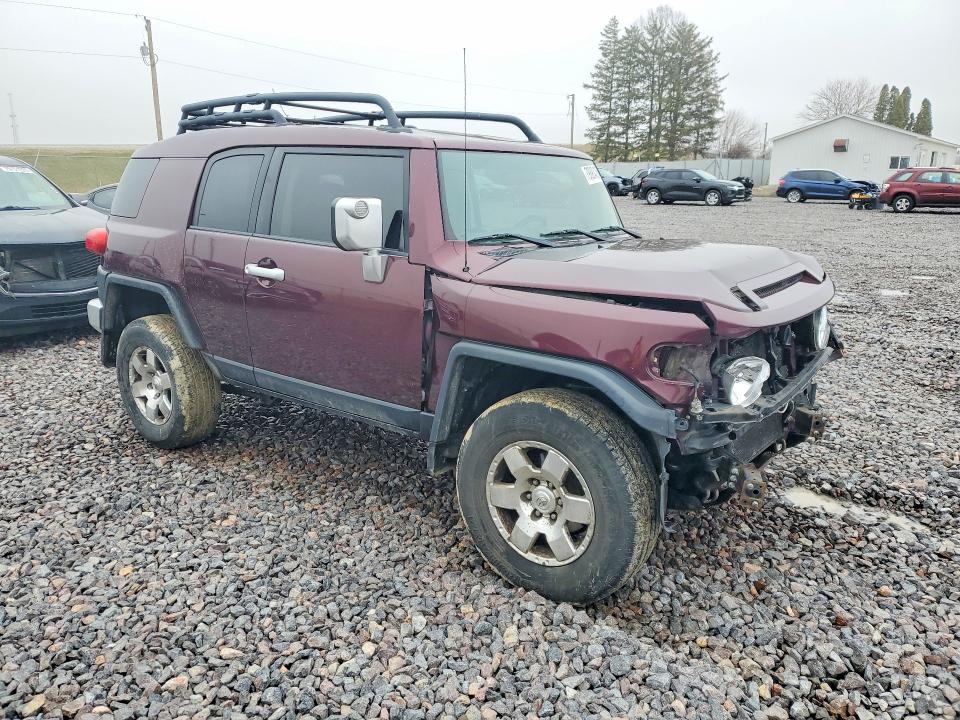 2007 Toyota Fj cruiser VIN JTEBU11F570078060 COPART salvage auction — FRONT END, In - Cert Of Title-Salvage Title, sold $3,200 on 2026-07-21 (photo 4)