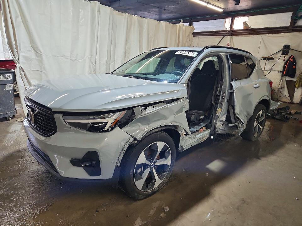 2024 Volvo Xc40 VIN YV4L12UL2R2289486 COPART salvage auction — REAR END, PA - CERTIFICATE OF SALVAGE, sold $1,800 on 2026-07-14 (photo 1)
