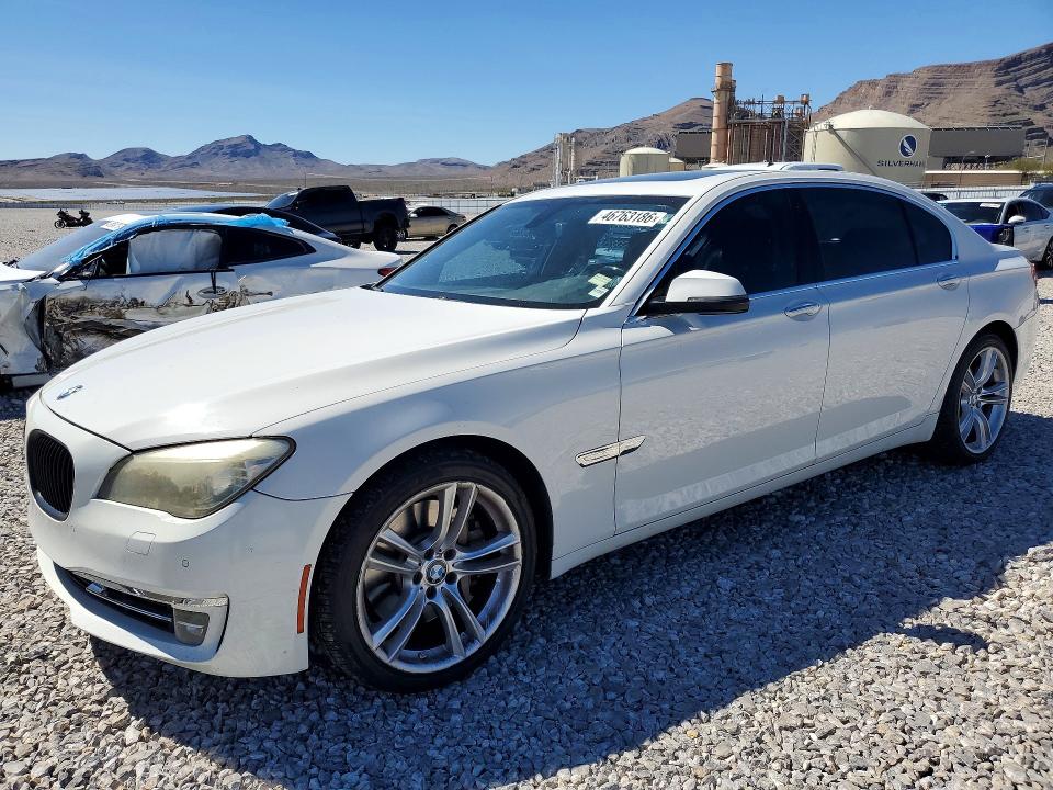 2013 BMW 7er VIN WBAYE8C54DDE22197 COPART salvage auction — REAR END, Nv - Cert Of Title-Lemon Law Buybck, sold $2,450 on 2026-07-20 (photo 1)