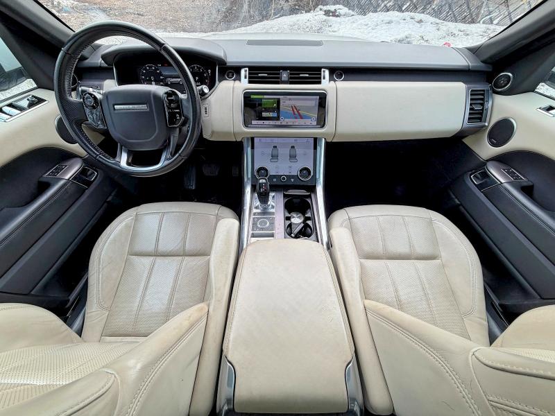 2019 Land rover RANGE ROVER VIN SALWR2RV8KA420377 COPART salvage auction — NORMAL WEAR, Tx - Certificate Of Title (P), sold $15,400 on 2026-07-29 (photo 9)
