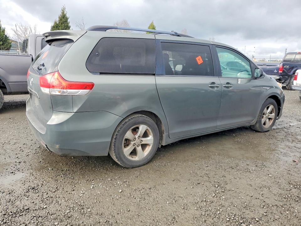 2013 Toyota Sienna VIN 5TDKK3DC7DS363312 COPART salvage auction — SIDE, Or - Lien Papers Salvage, sold $1,850 on 2026-07-21 (photo 3)